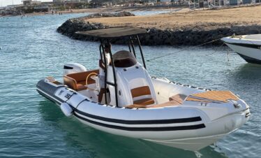 Excursion en Speed-Boat privé dans la mer d'Hurghada.