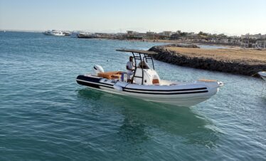Excursion en Speed-Boat privé dans la mer d'Hurghada.